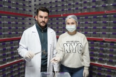  Niğde’de yaşayan genç girişimci akrep zehrini dünya pazarına ihraç ediyor