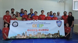 Niğde Emniyeti Gençlere Yönelik Sosyal Destek Kursları Başlattı