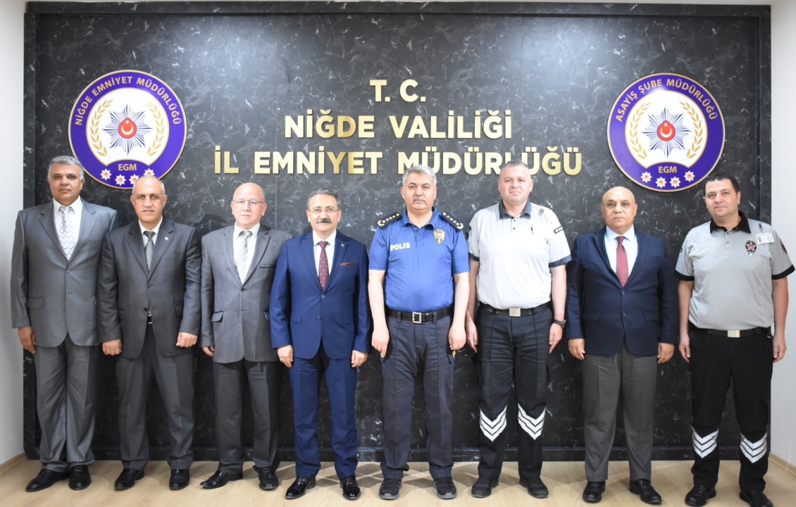 Niğde Emniyeti’nden başarılı personele teşekkür belgesi
