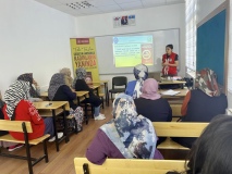 Niğde Emniyeti’nden kadınlara ‘KADES’ bilgilendirmesi