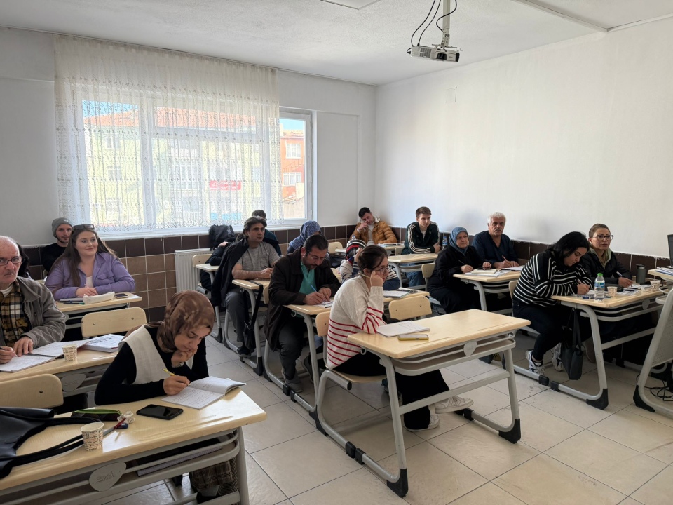 Niğde Halk Eğitimi Merkezi’nde Almanca A1 Kursu devam ediyor 