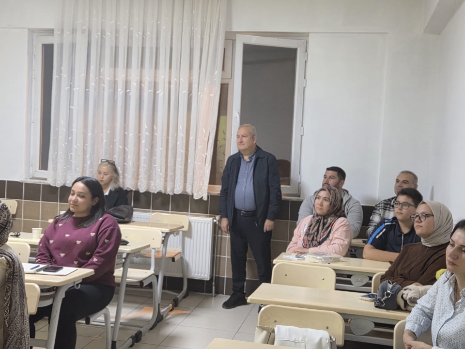 Niğde Halk Eğitimi Merkezi’nde İş Hayatına Değer Katan Eğitim