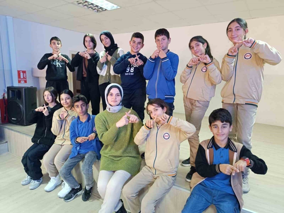 Niğde Halk Eğitimi Merkezi’nden Engelsiz İletişim İçin Anlamlı Adım