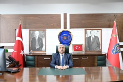 Niğde İl Emniyet Müdürü Erdinç Yüceer'den şehit binbaşı için taziye mesajı