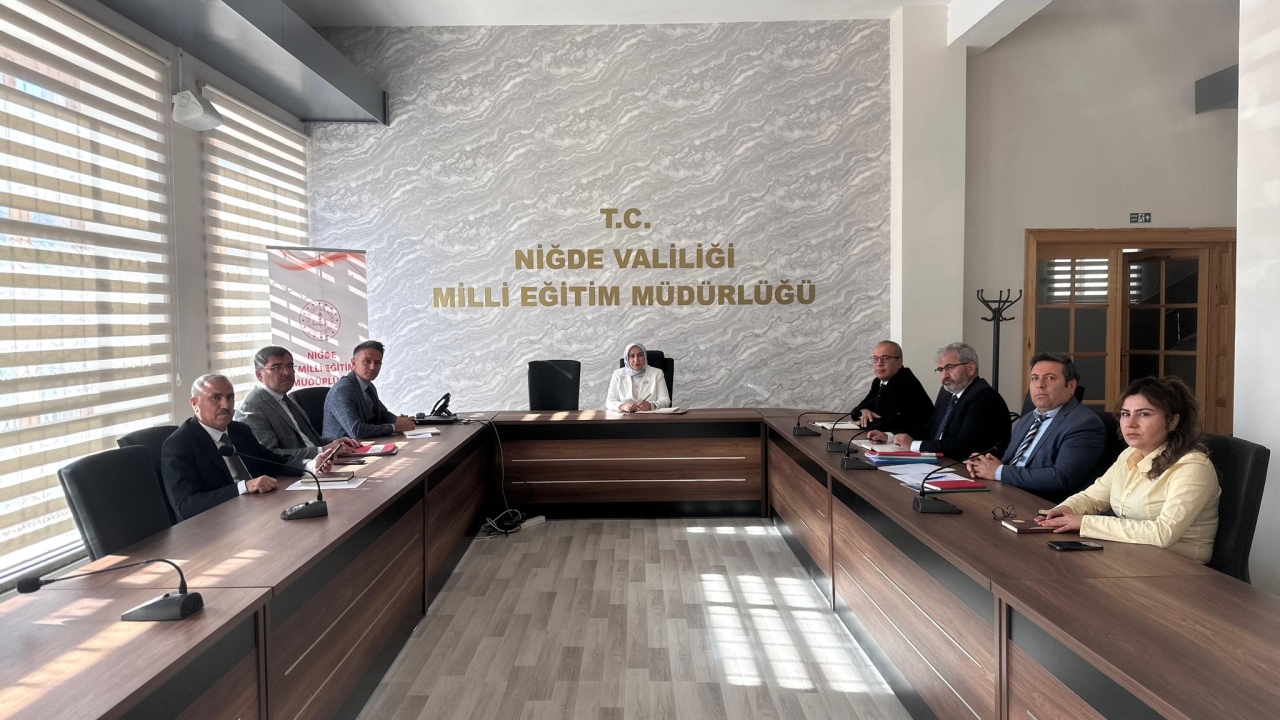 Niğde İl MEM’de Haftalık Koordinasyon Toplantısı Gerçekleştirildi