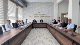 Niğde İl Millî Eğitim Müdürü, Eğitim Yöneticileriyle Toplantı Gerçekleştirdi
