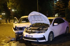 Niğde Kavşağında Kaza! Ehliyetsiz Sürücü Kaza Yaptı: 3 Yaralı