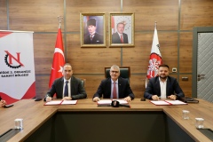 Niğde Merkez 2. OSB’de ilk sözleşme imzalandı