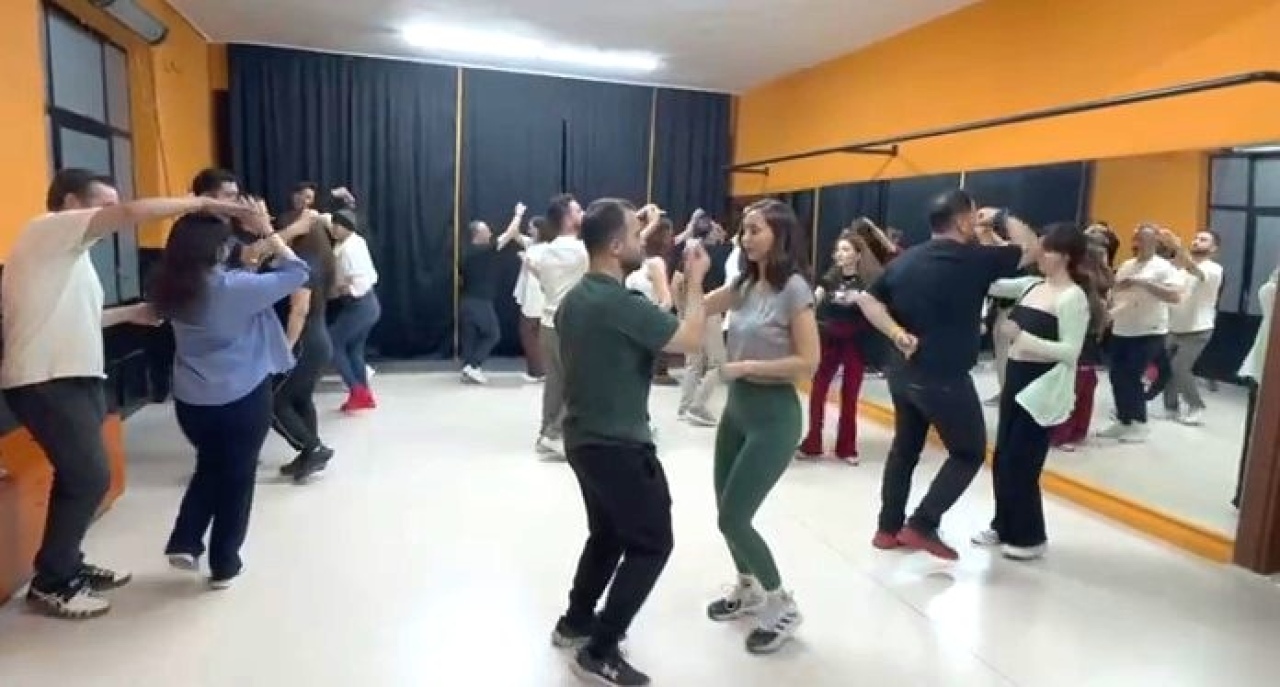 Niğde’nin ilk resmi dans okulundan Kapadokya’da dans rüzgarı