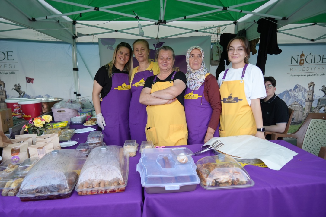 Niğde’nin Kadın Kooperatifleri El Emeği Ürünleriyle Festivale Damga Vurdu