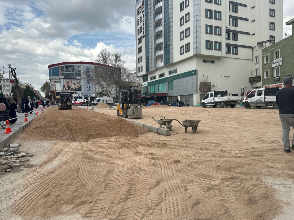 Niğde’nin Merkezinde 5 Yıldır Süren Çürük Proje