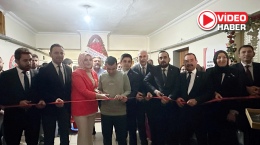 Niğde otizmli bireyler için umut kurdelesi kesildi