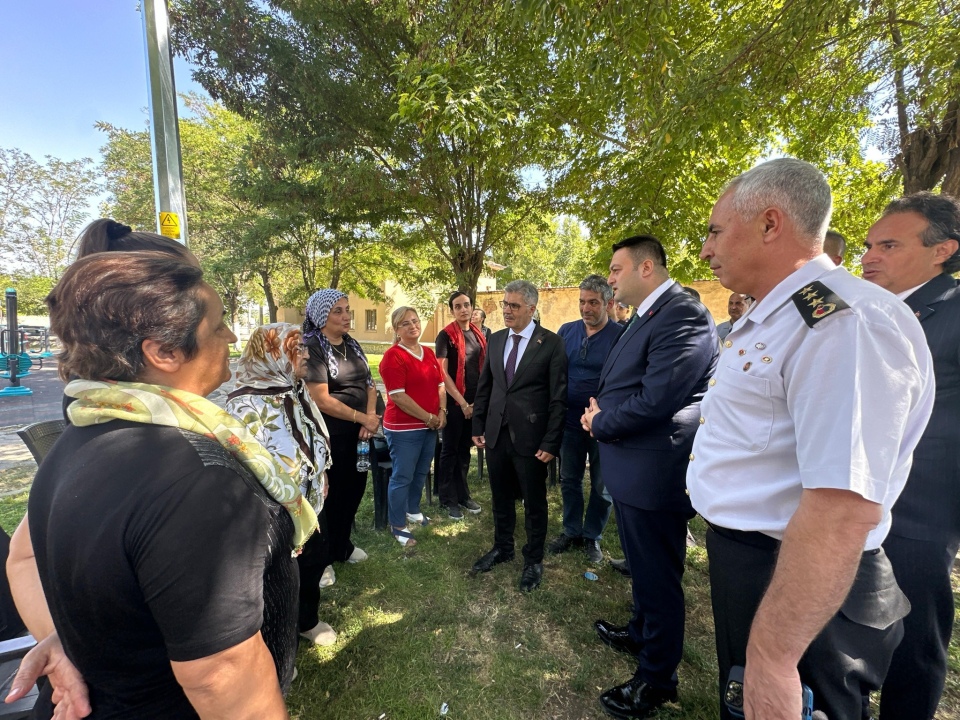 Niğde Protokolünden Merhum Sami Durukan’ın Ailesine Taziye Ziyareti