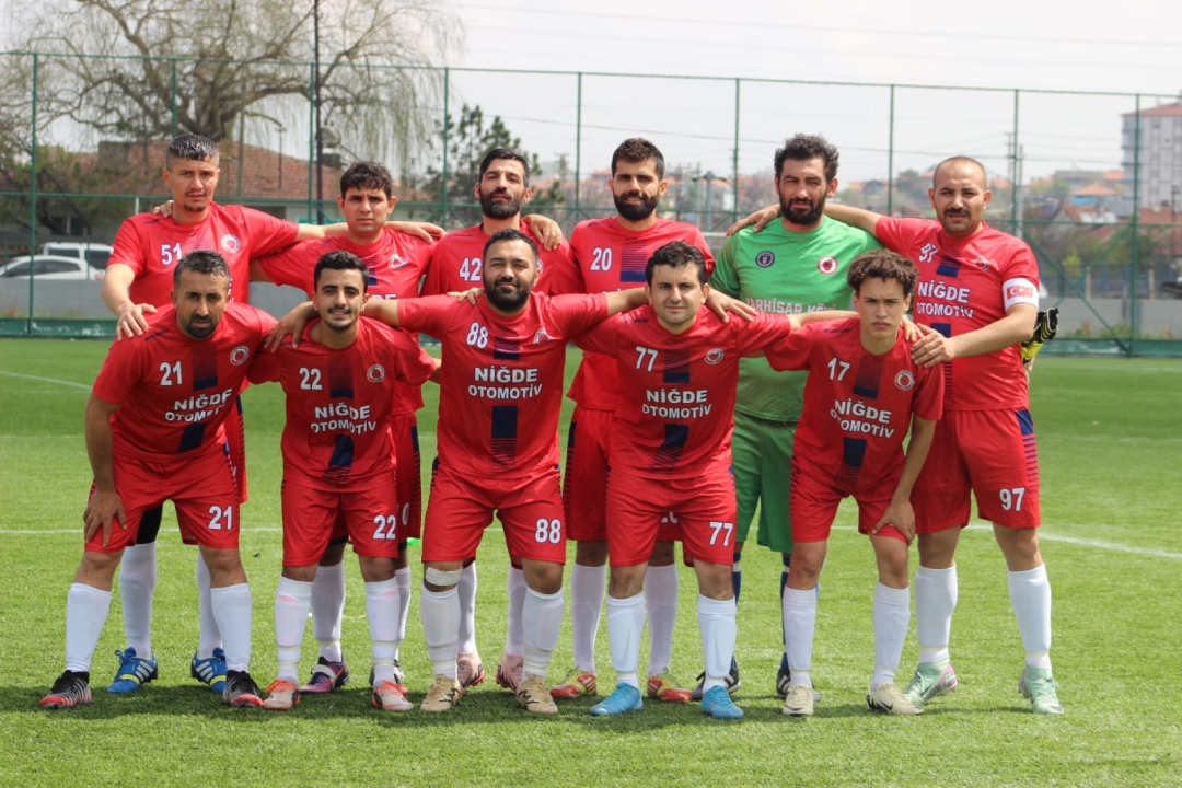 Niğde Sağırlar Spor Kulübü şampiyonluk için sahaya çıkıyor