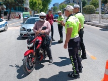 Niğde, trafik ekiplerince sıkı denetimde!