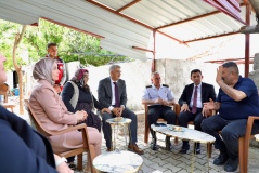 Niğde Valisi Cahit Çelik’ten Şehit Ailelerine Anlamlı Bayram Ziyaretleri