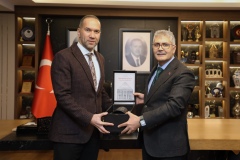 Niğde Valisi Çelik’ten Belediye Başkanı Özdemir’e Ziyaret