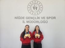 Niğdeli halterciler 2025’e uluslararası başarılarla damga vurdu