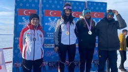 Niğdeli Milli Sporcu Ebru Tuncer yine zirvede!