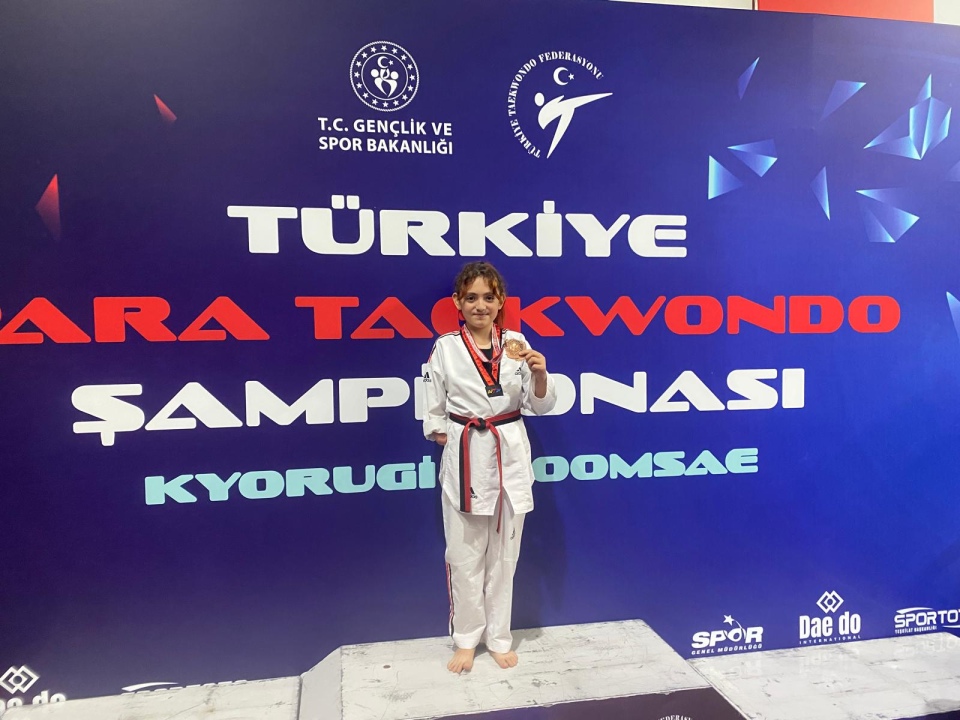 Niğdeli sporcudan gururlandıran başarı