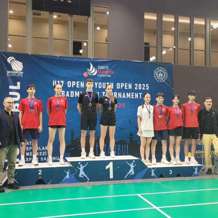 Niğdeli Sporculardan Tarihi Başarı: Avrupa Şampiyonası'na Yolculuk Başladı!