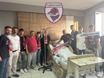 Niğdeliler Taraftar Grubu'ndan Emirhan Öztürk'e Geçmiş Olsun Ziyareti