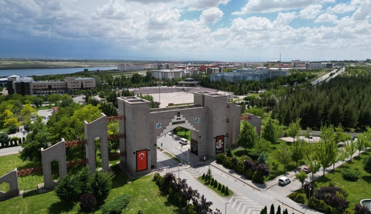 NÖHÜ’de üç yeni lisansüstü program açıldı