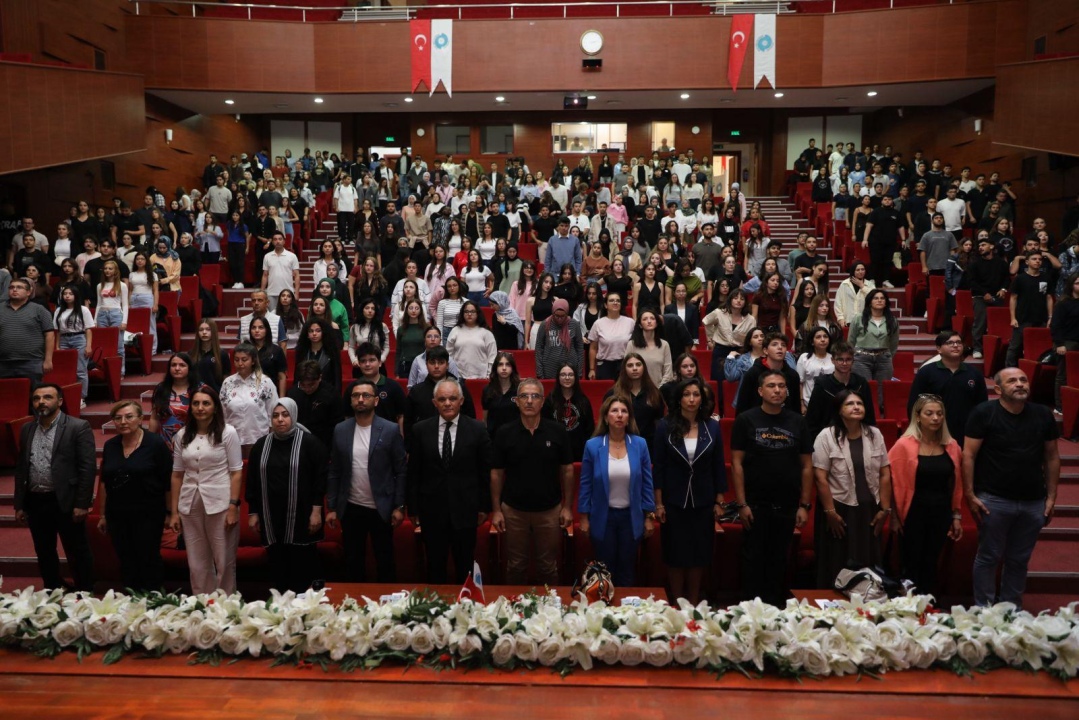 NÖHÜ’de Yabancı Dil Eğitiminin Önemi Konuşuldu