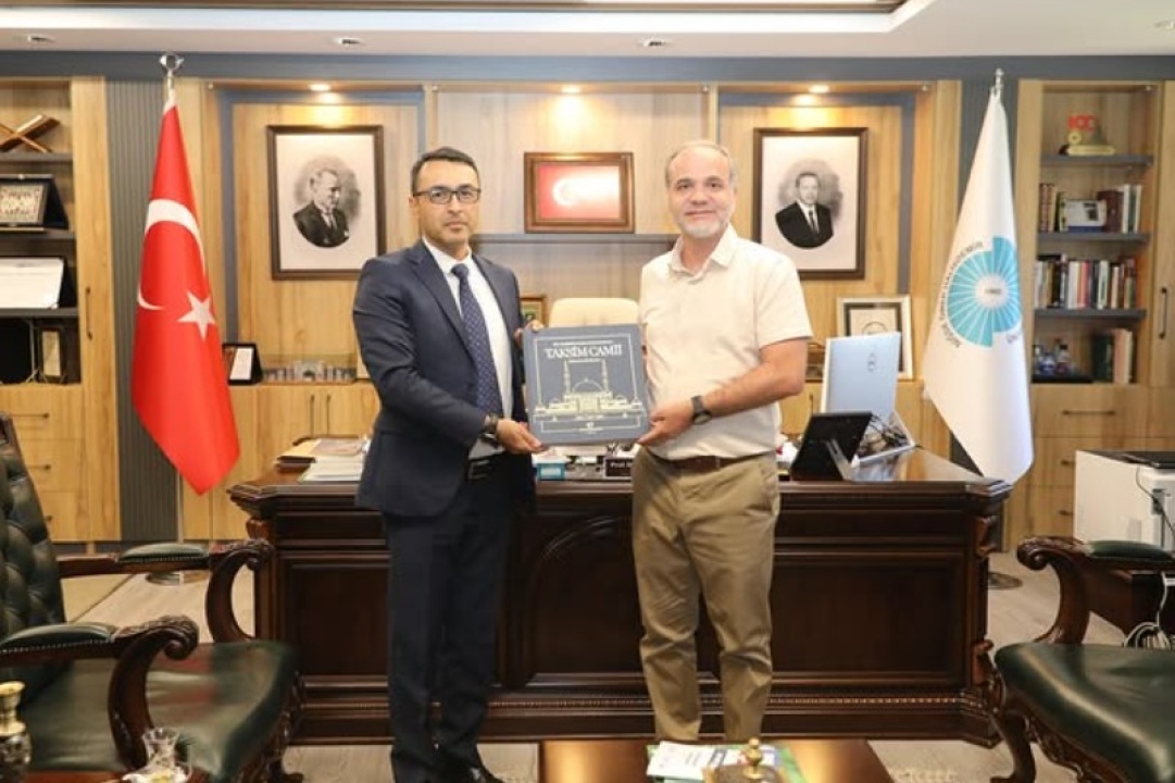 NÖHÜ Rektörü Prof. Dr. Hasan Uslu, BİK Adana Bölge Müdürü Halil İbrahim Parlak’ı Ağırladı