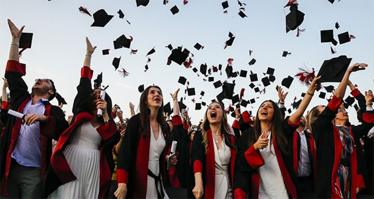 O üniversite resmen kapatıldı! Öğrencilerin yeni üniversitesi belli oldu