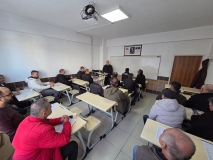 Okul servis sürücülerine yönelik eğitim veriliyor