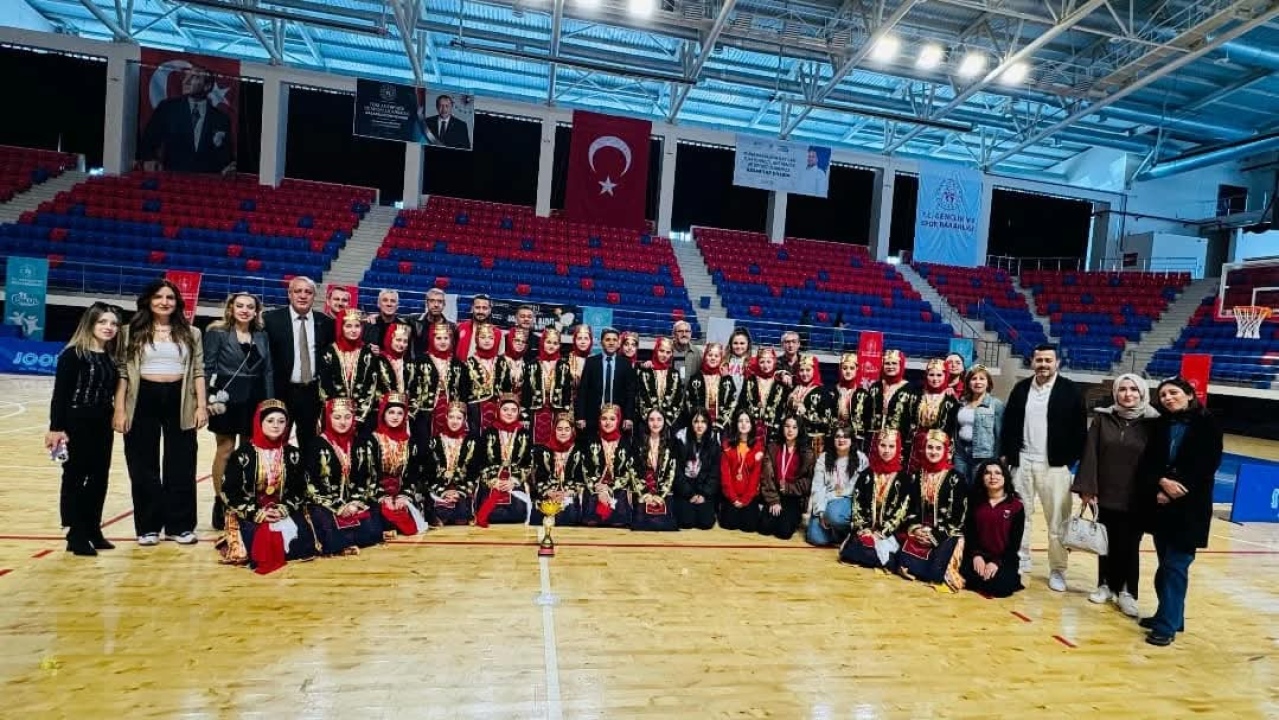 Okul Sporları Halk Oyunları Müsabakaları büyük bir coşkuyla tamamlandı