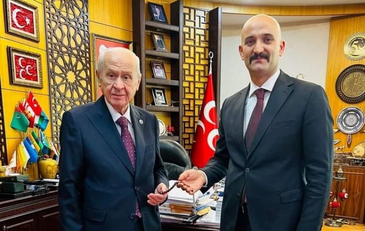 Olcay Kılavuz'a yeni görev! Bahçeli'nin en yakınında olacak