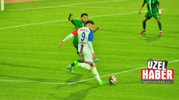 Ömer Faruk Demirel gol krallığına koşuyor