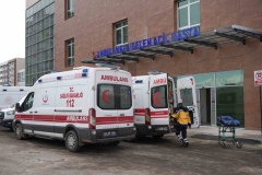 Otomobil motosiklete çarptı! Acı haber geldi