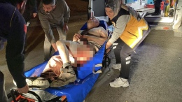 Parkta bıçaklı saldırı!