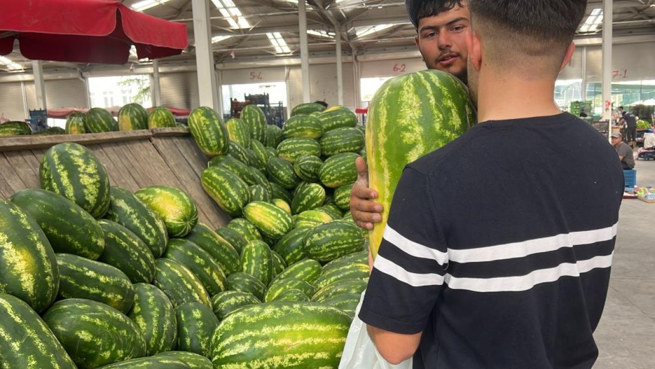 Pazarda Yapay Zeka Dönemi: Karpuz Seçimi Artık Teknolojik