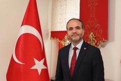 Prof. Dr. Hasan Uslu: 