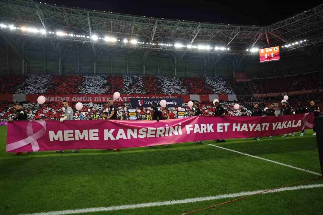 Samsunspor ve Fenerbahçe'den Meme Kanseri Farkındalığı İçin Örnek Proje