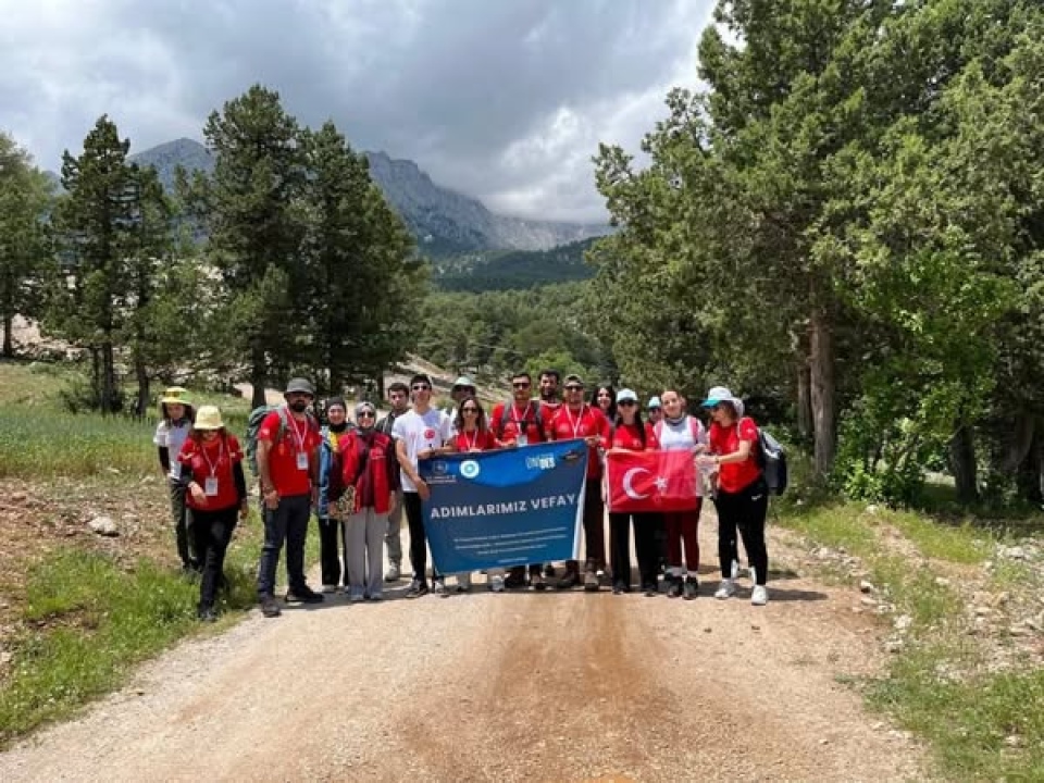 Şehit ve Gazi Yakınları “Adımlarımız Vefaya” Projesi Kapsamında Doğa Yürüyüşünde Buluştu