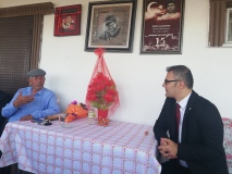 SGK İl Müdürü Eray Buz’dan Şehit Ömer Halisdemir’in ailesine ziyaret