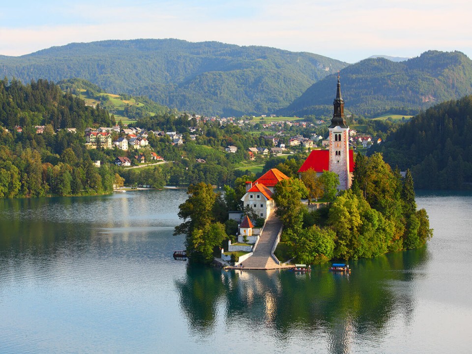slovenya-bled-lake.jpg