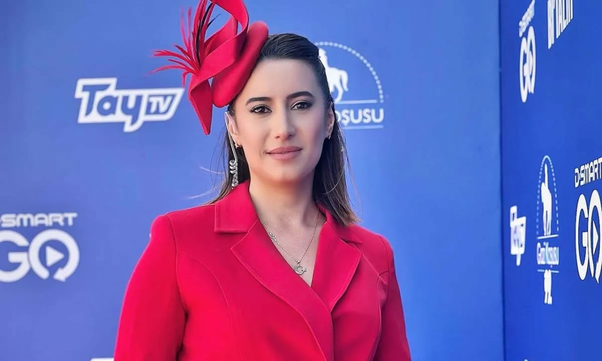 Spiker Esen Gök evli mi, sevgilisi var mı?