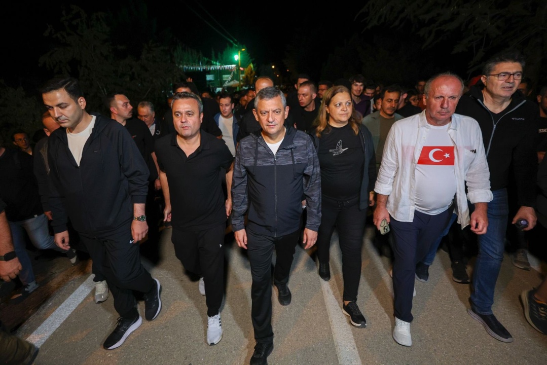   Şuhut’tan Kocatepe’ye Binlerce Kişi Aynı Ruhla Yürüdü