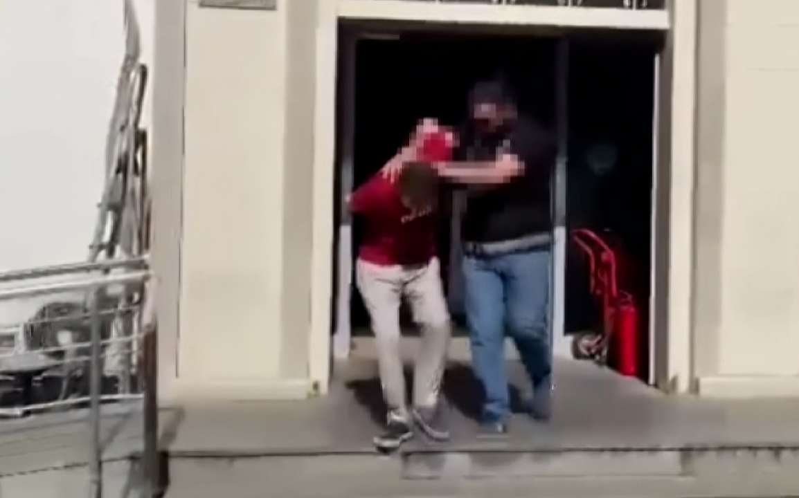 Tartıştığı babasını öldürdü!