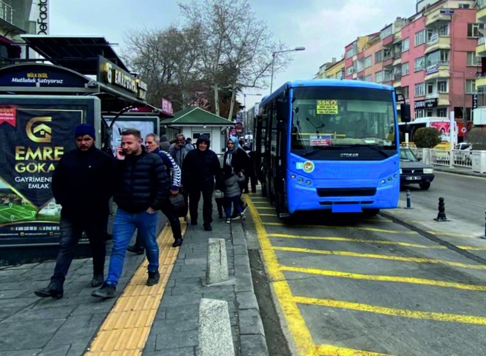 Toplu taşıma zammı Meclis’ten döndü 