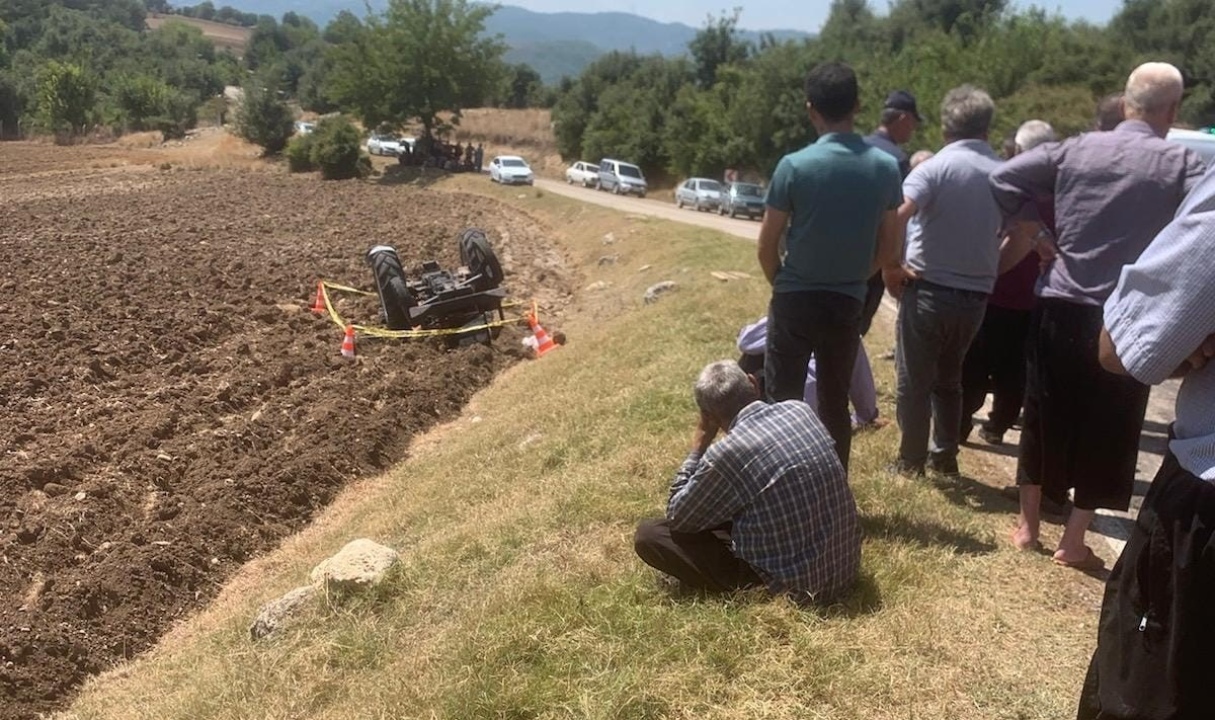 Traktör Devrildi Yaşlı Çiftçi Hayatını Kaybetti!