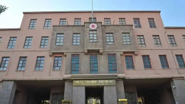 Türkiye sınırına füze mi düştü? İran'dan atılan mühimmat hakkında resmi açıklama!