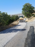 Ulukışla Çömlekçi yolu yenileniyor
