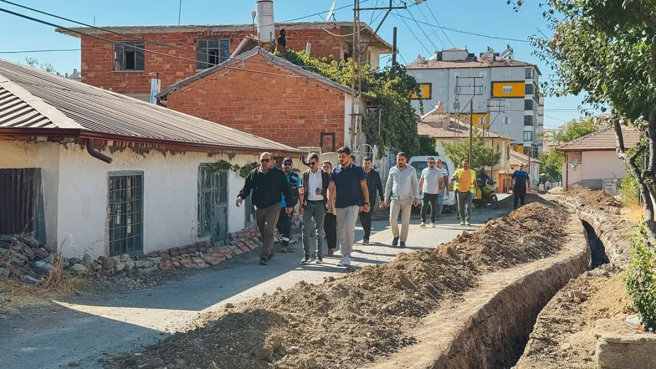 Ulukışla’da Doğalgaz Altyapı Çalışmaları Yerinde İncelendi